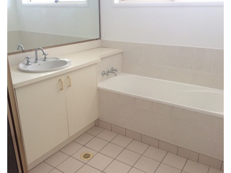 30 Columbia Drive, Sunrise Beach QLD 4567