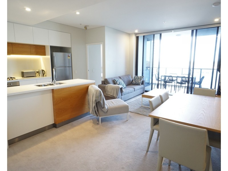 02/37D Harbour Road, Hamilton QLD 4007