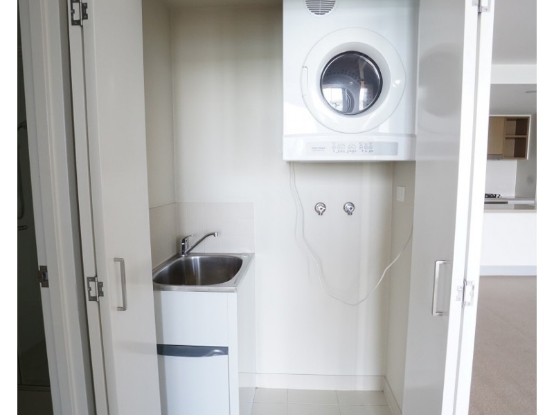 RENTED!!! RENTED!!!, Hamilton QLD 4007