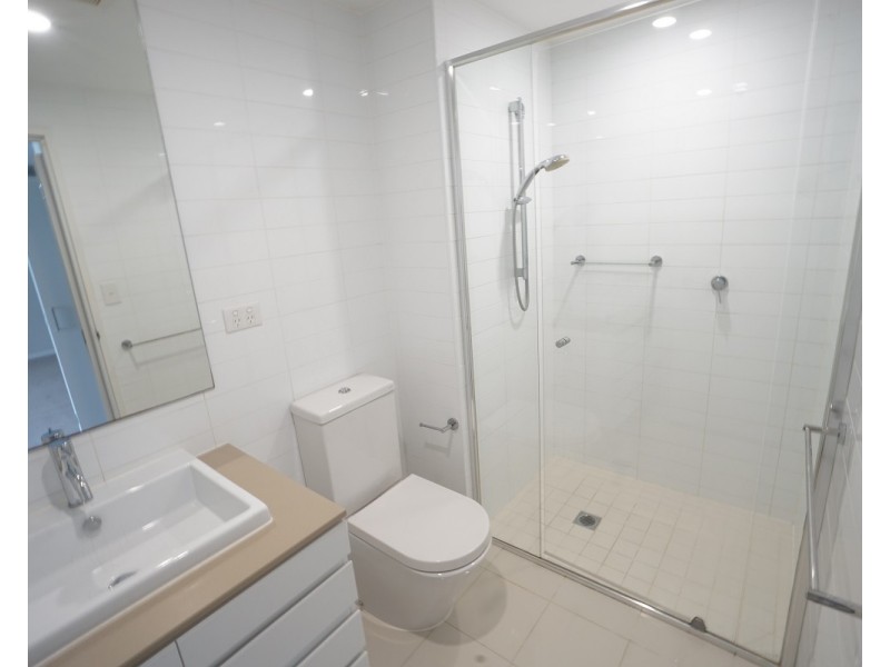 RENTED!!! RENTED!!!, Hamilton QLD 4007