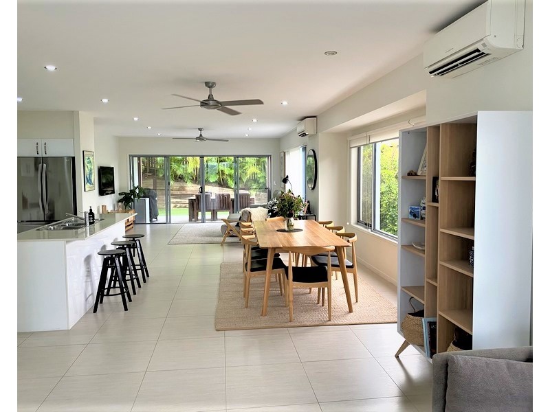 18 Berrima Row, Noosa Heads QLD 4567