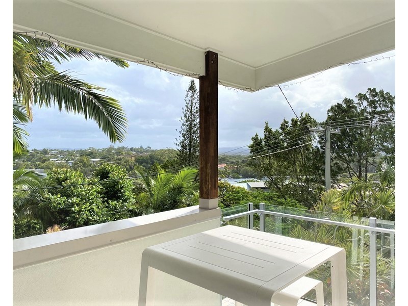 18 Berrima Row, Noosa Heads QLD 4567