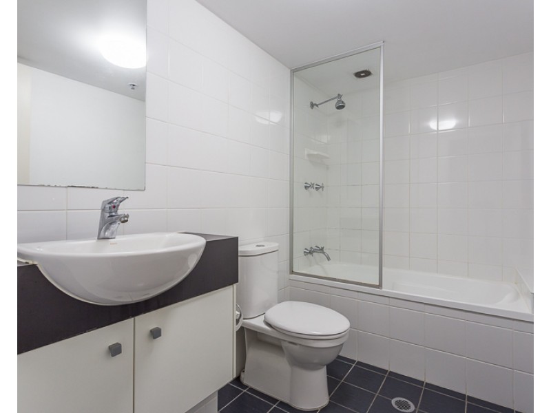 170 Leichhardt Street, Spring Hill QLD 4000