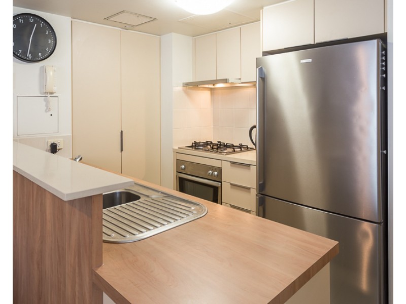 170 Leichhardt Street, Spring Hill QLD 4000