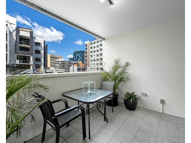 170 Leichhardt Street, Spring Hill QLD 4000