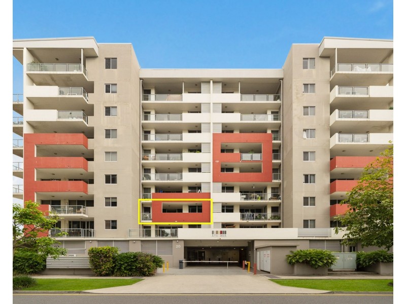 204/20 Playfield st, Chermside QLD 4032
