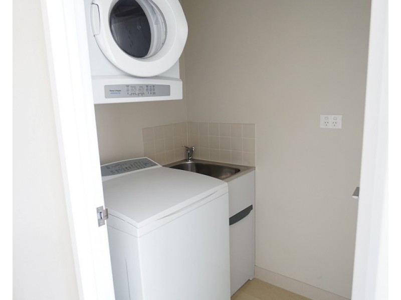 53/37C RENTED, Hamilton QLD 4007