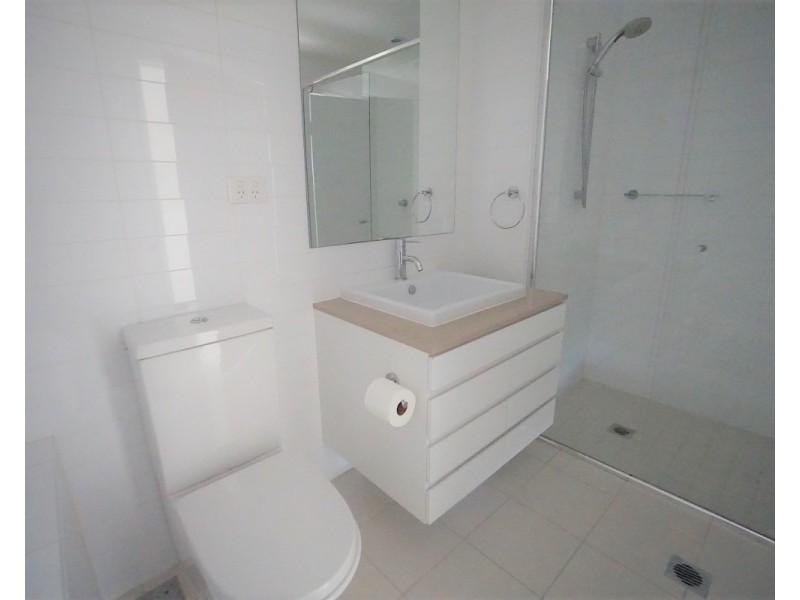 33/37C Harbour Road, Hamilton QLD 4007