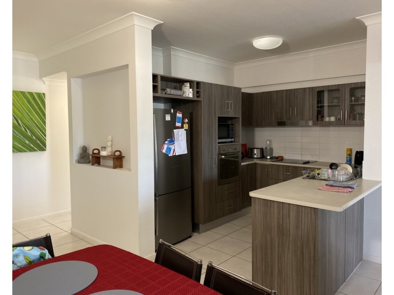 114-118 Trinity Beach Rd, Trinity Beach QLD 4879