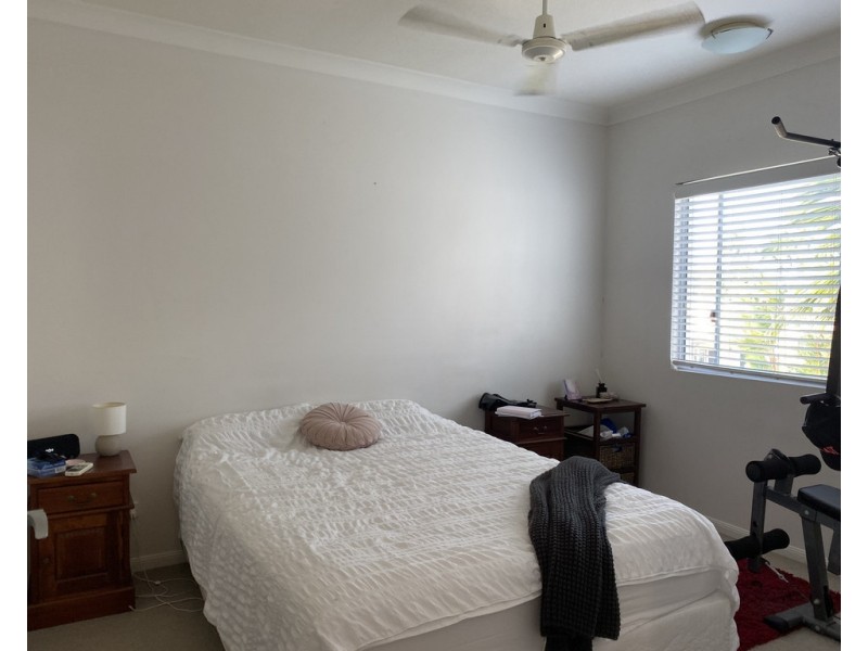 114-118 Trinity Beach Rd, Trinity Beach QLD 4879