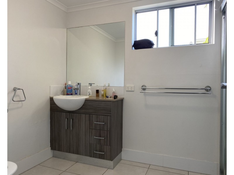 114-118 Trinity Beach Rd, Trinity Beach QLD 4879