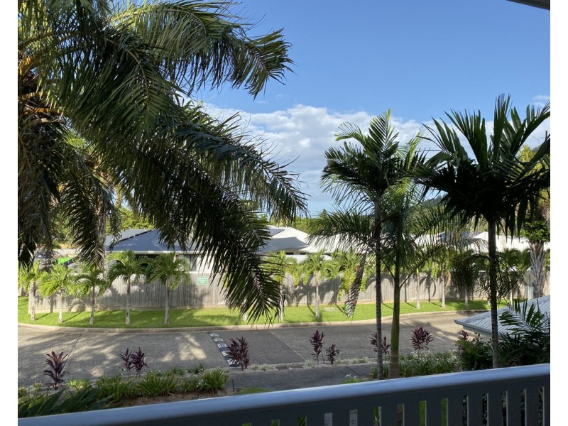 114-118 Trinity Beach Rd, Trinity Beach QLD 4879