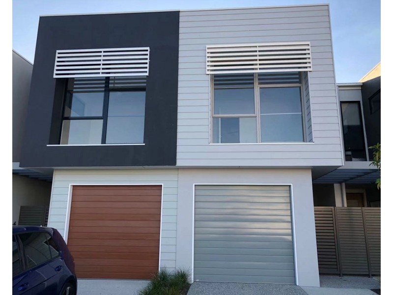116 Florabella Drive, Robina QLD 4226