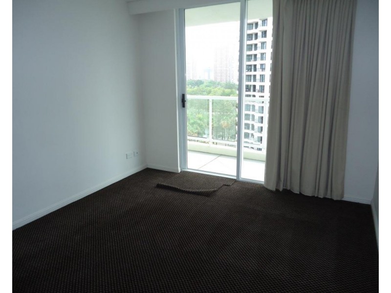 44/15 Breaker Street, Main Beach QLD 4217
