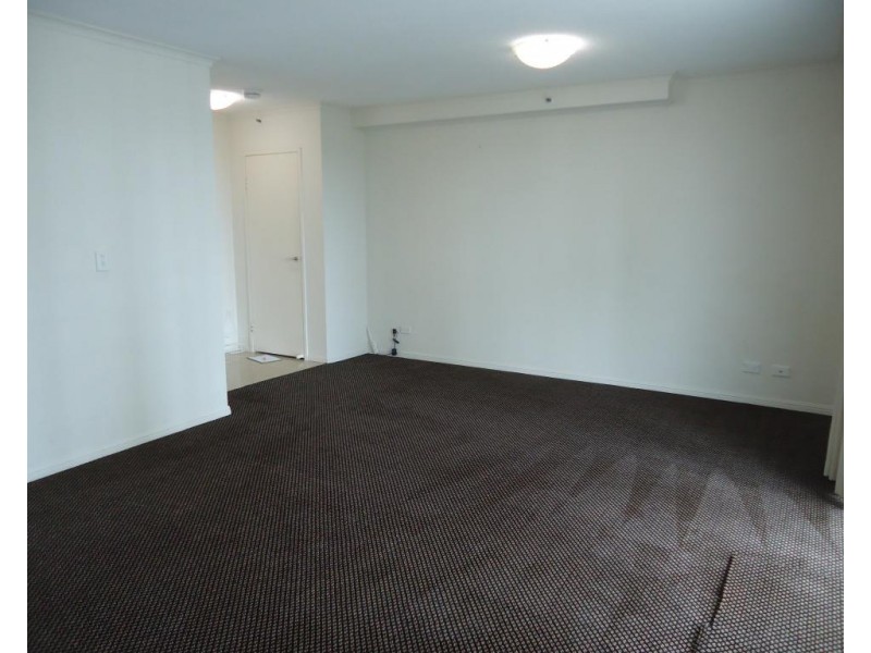 44/15 Breaker Street, Main Beach QLD 4217