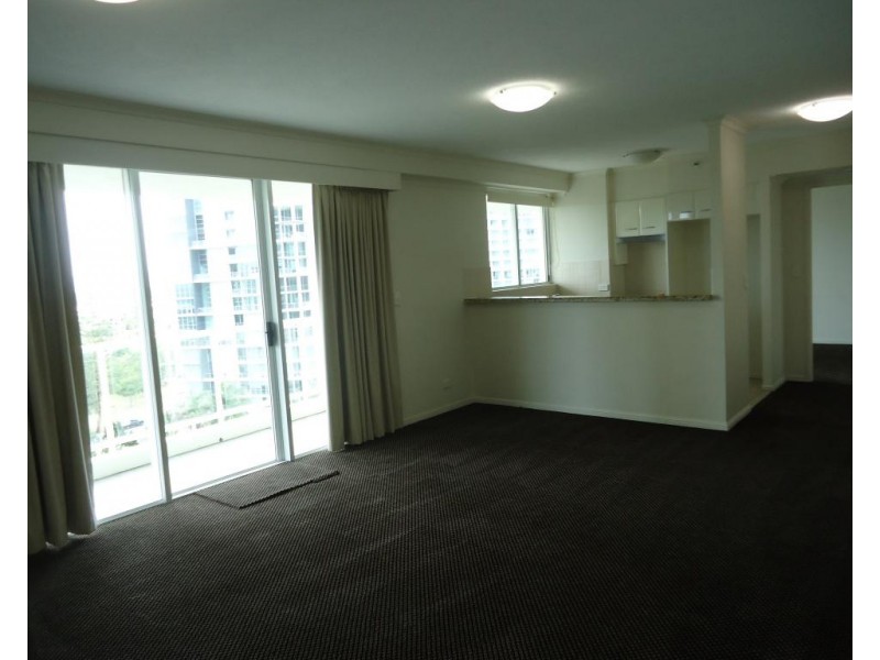 44/15 Breaker Street, Main Beach QLD 4217