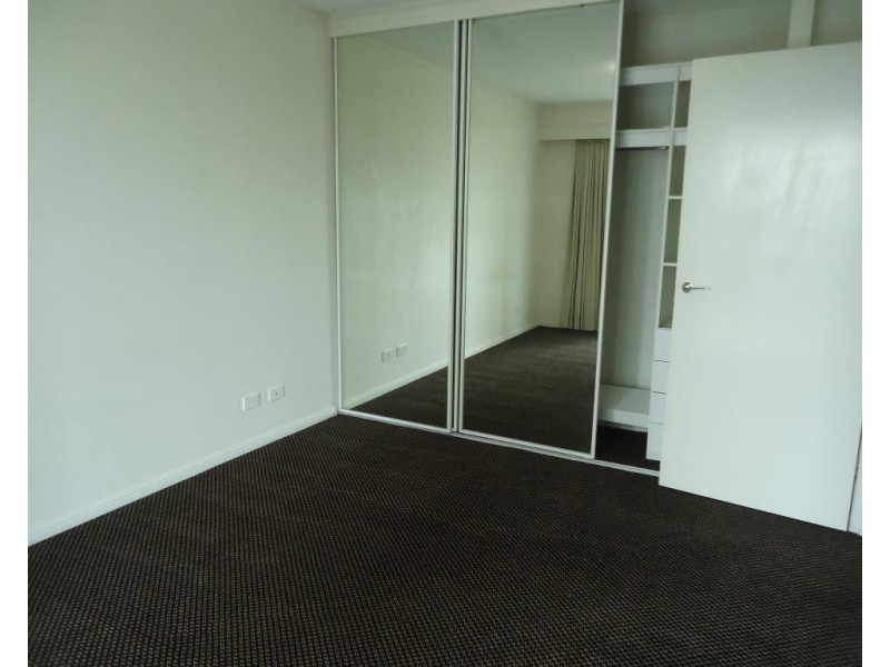 44/15 Breaker Street, Main Beach QLD 4217