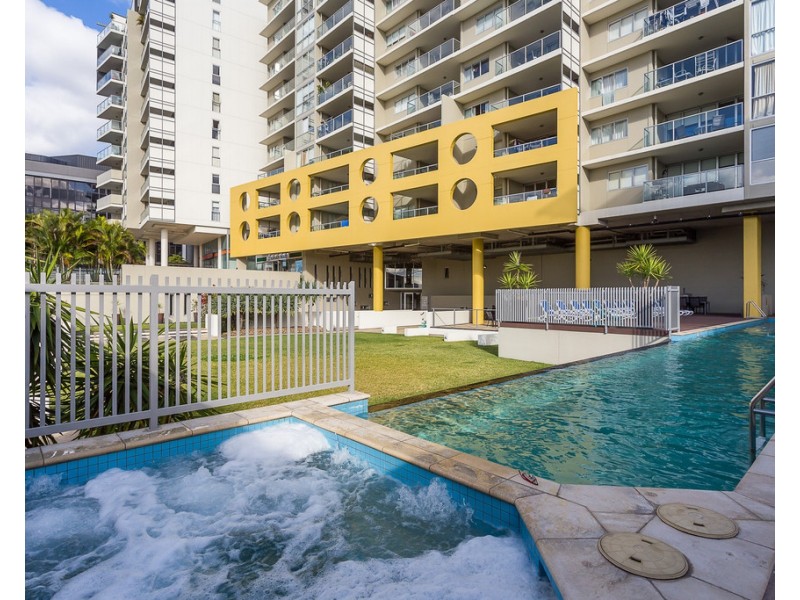 170 Leichhardt Street, Spring Hill QLD 4000