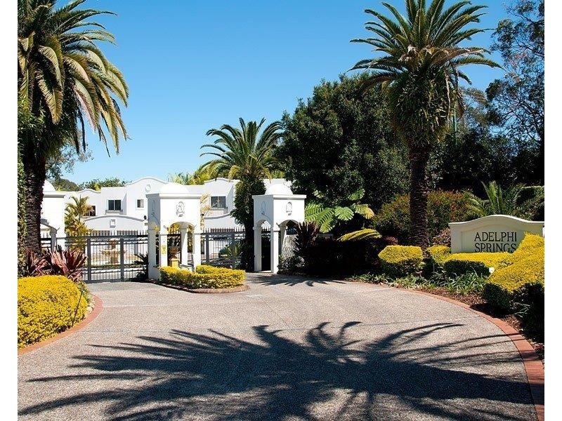Odyssey 7/100 Cotlew Street East, Southport QLD 4215