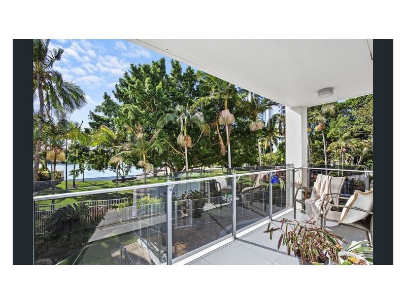 11/40 Watsons Esplanade, Surfers Paradise QLD 4217
