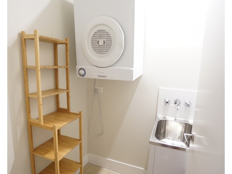 03/37D Harbour Road, Hamilton QLD 4007