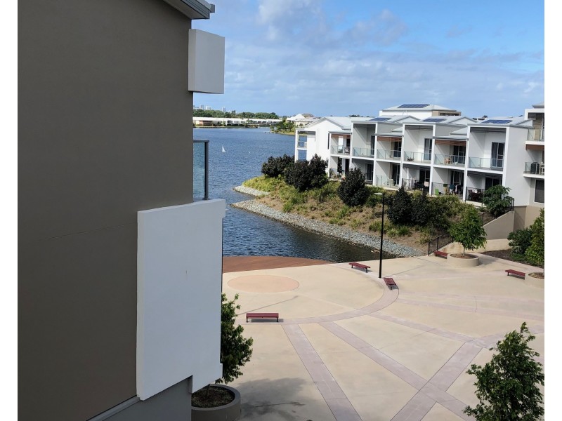 40/3028 The Boulevard, Carrara QLD 4211