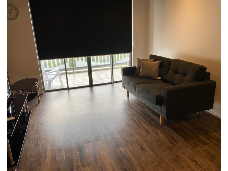 413/190 Varsity Parade, Varsity Lakes QLD 4227