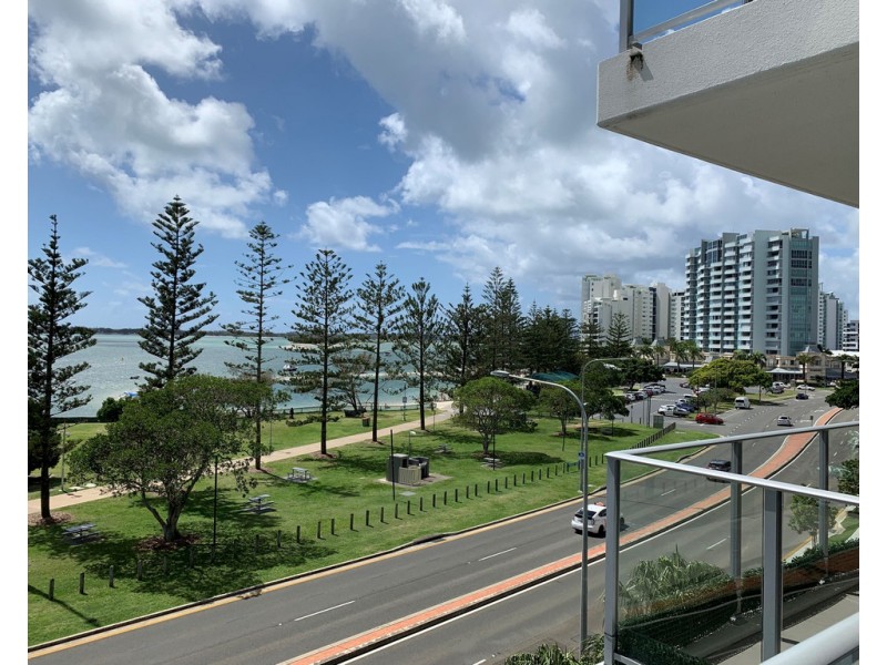 403/378 Marine Parade, Labrador QLD 4215