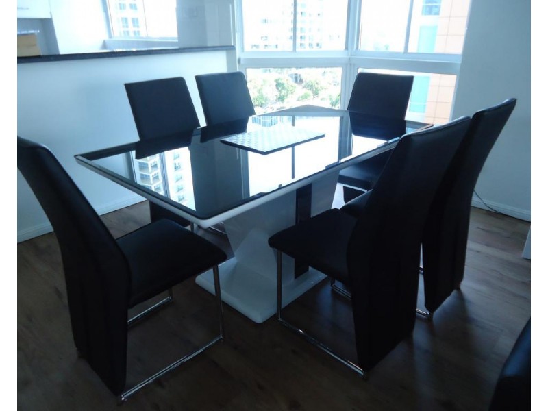 30/15-21 Breaker Street, Main Beach QLD 4217