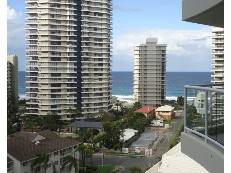 30/15-21 Breaker Street, Main Beach QLD 4217