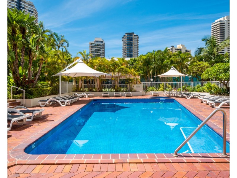 30/15-21 Breaker Street, Main Beach QLD 4217