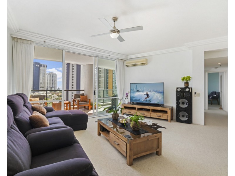 29/3 Tedder Avenue, Main Beach QLD 4217