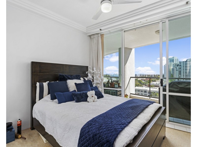 29/3 Tedder Avenue, Main Beach QLD 4217
