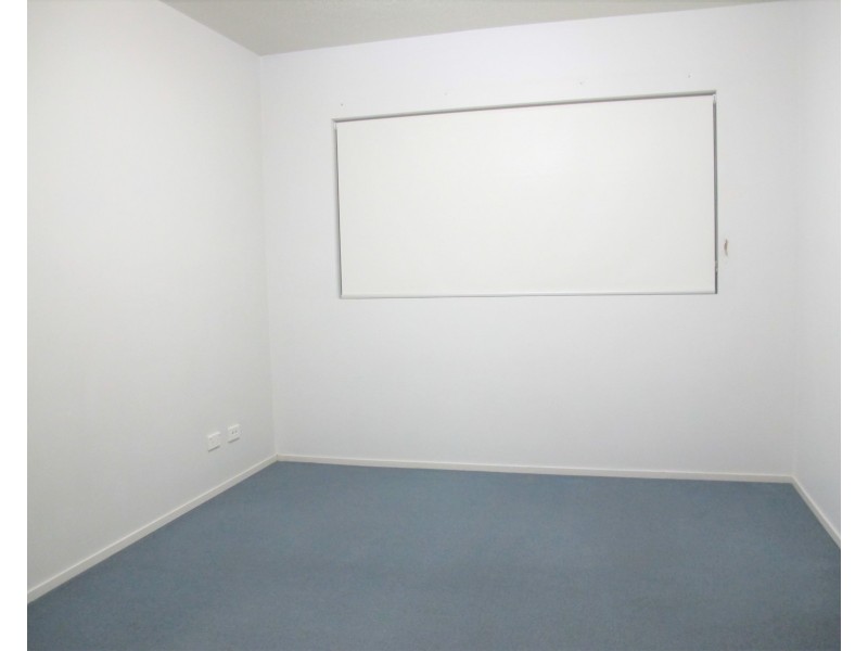 CF2141 / 27 Station Road, Indooroopilly QLD 4068