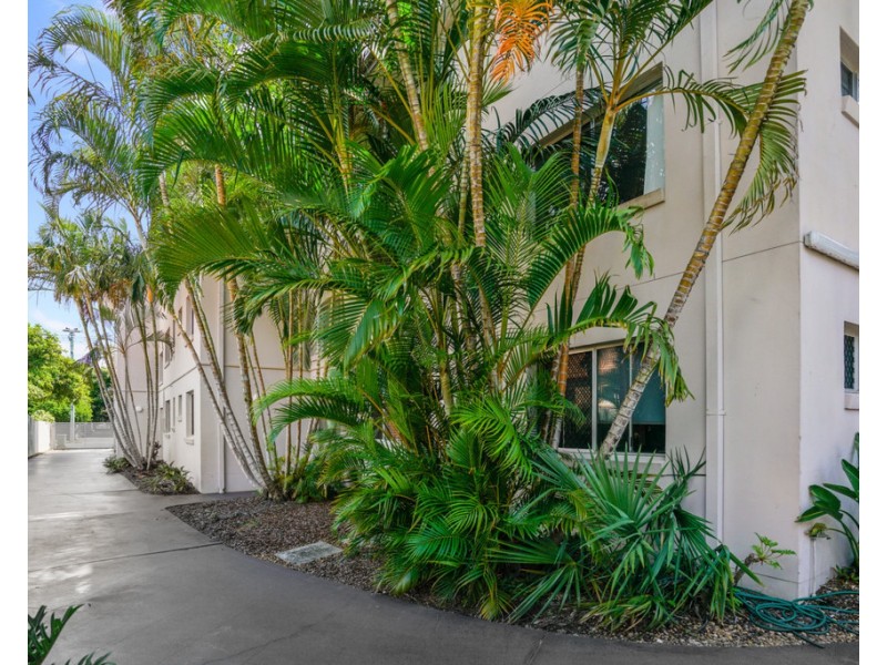 8/49 Brighton Street, Biggera Waters QLD 4216