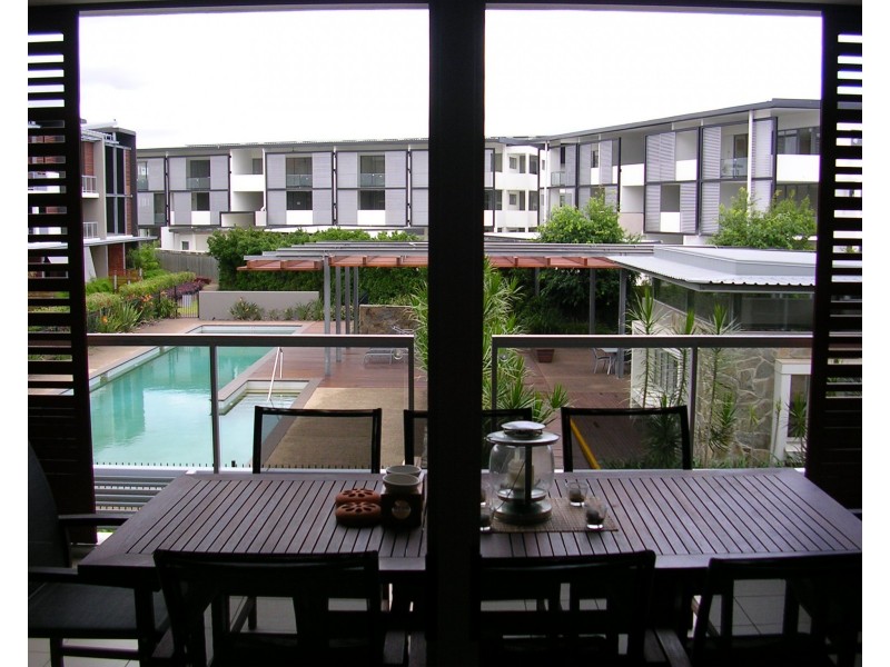 16 Hetherington Ave, Bulimba QLD 4171