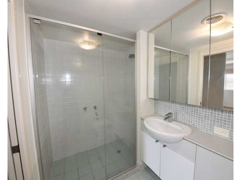 16 Hetherington Ave, Bulimba QLD 4171