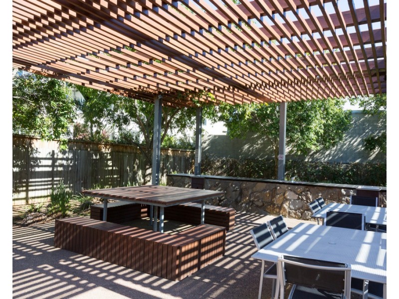 16 Hetherington Ave, Bulimba QLD 4171