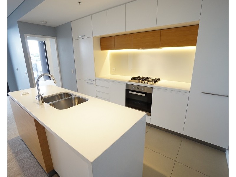 RENTED RENTED, Hamilton QLD 4007