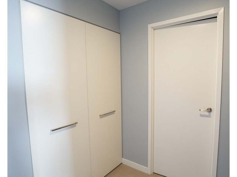 RENTED RENTED, Hamilton QLD 4007