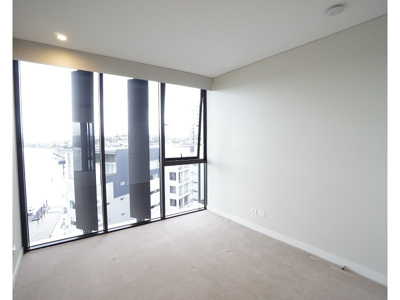 RENTED RENTED, Hamilton QLD 4007