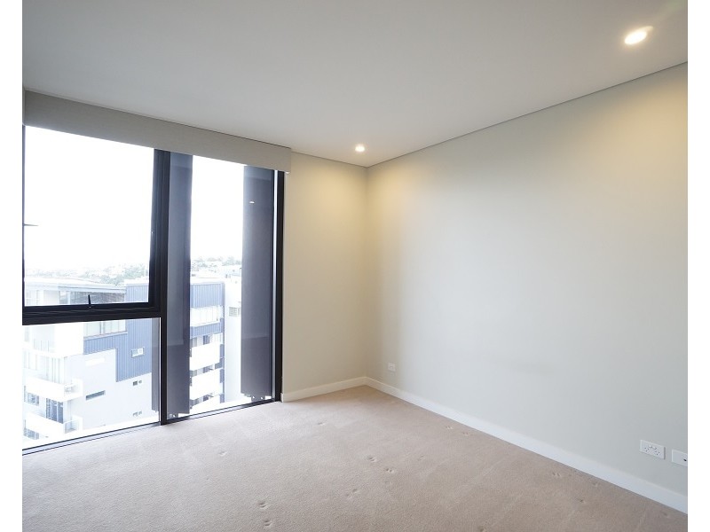 RENTED RENTED, Hamilton QLD 4007