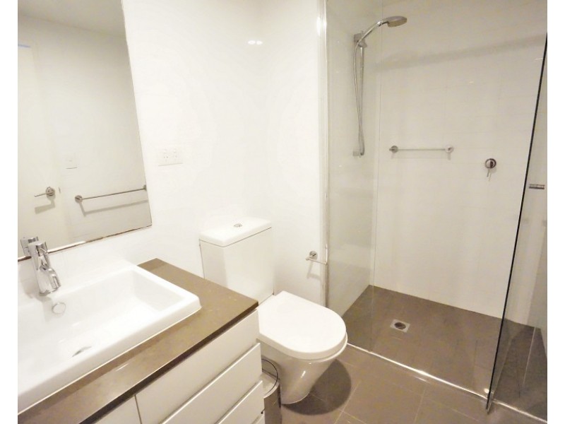 0004/37C Harbour Road, Hamilton QLD 4007