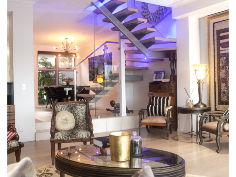 3014 The Boulevarde, Carrara QLD 4211