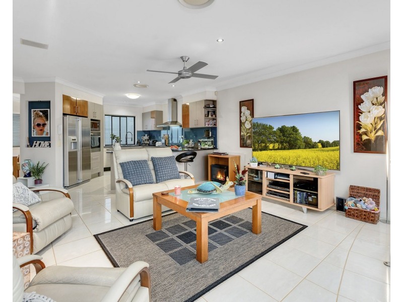 4/23-25 Madang Street, Runaway Bay QLD 4216