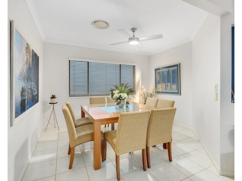 4/23-25 Madang Street, Runaway Bay QLD 4216