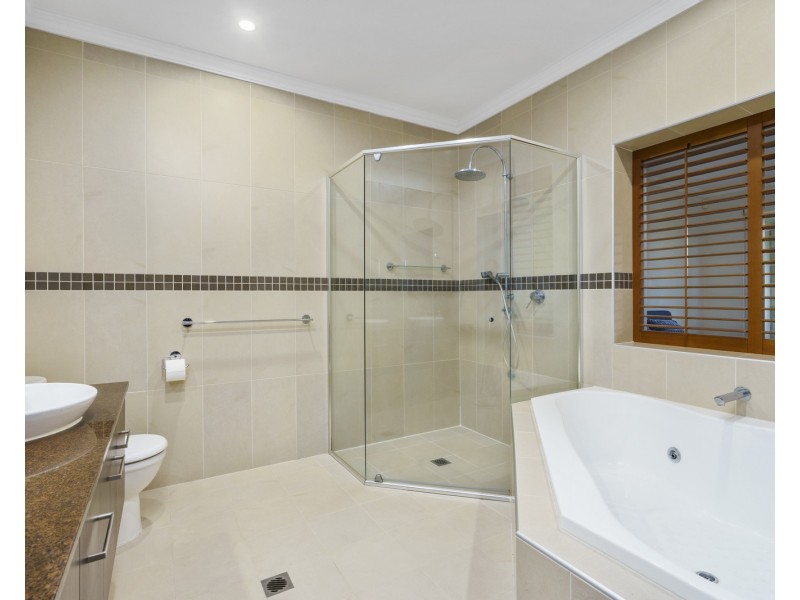 57 Nicklaus Court, Merrimac QLD 4226