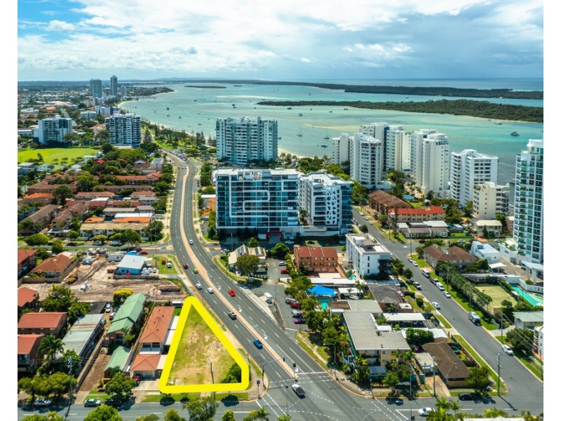 126 Frank Street, Labrador QLD 4215