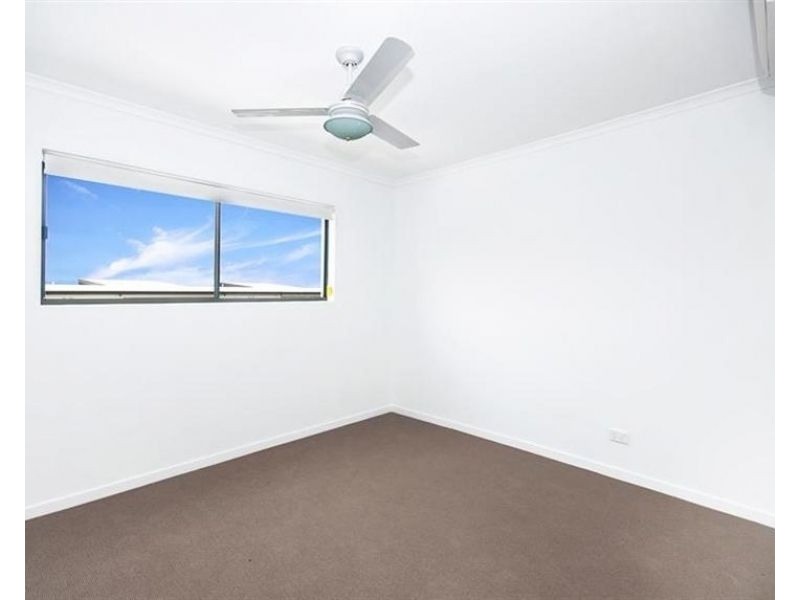 4 Paddington Terrace, Douglas QLD 4814