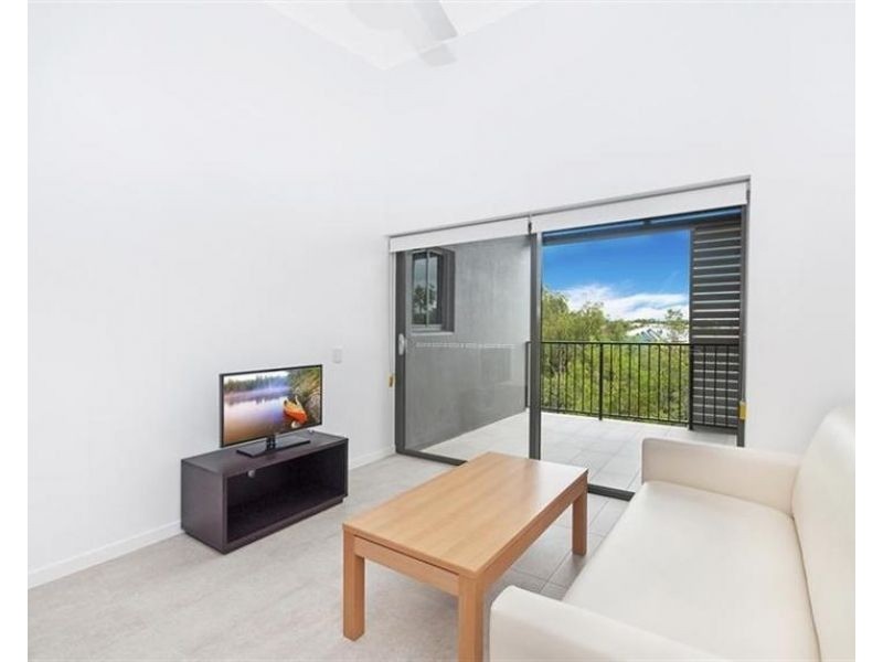 4 Paddington Terrace, Douglas QLD 4814